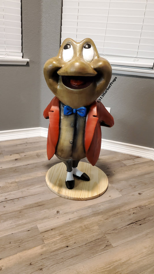 Full Scale Mr. Toad Queue Statue!