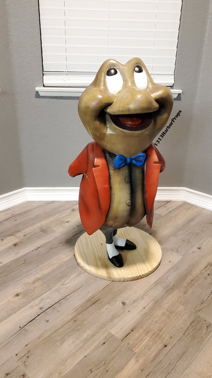 Full Scale Mr. Toad Queue Statue!